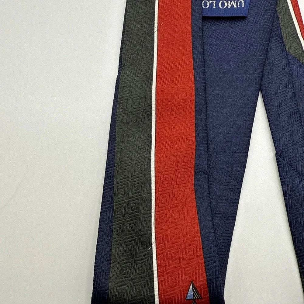 Umo‎ Lorenzo Italy Geometric Navy Neck Tie